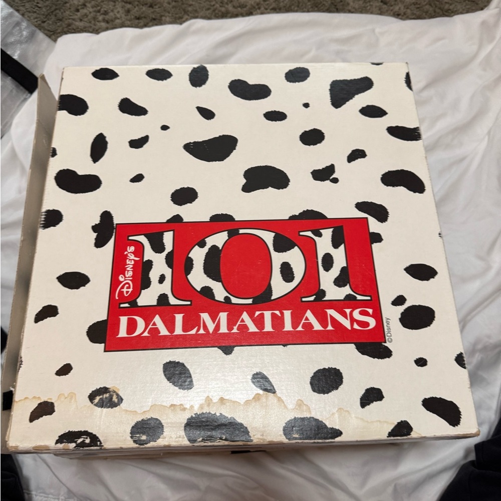 Vintage collectible set — box has water damage (see photos), figurines in excell